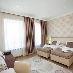 Rustaveli Palace **** Tbilisi